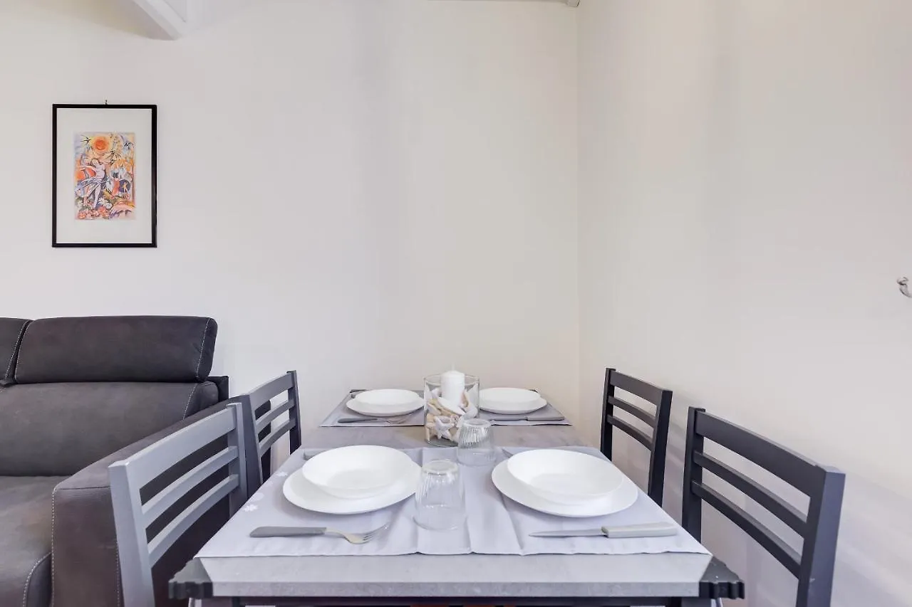 Pigna Suite Rome 0*,